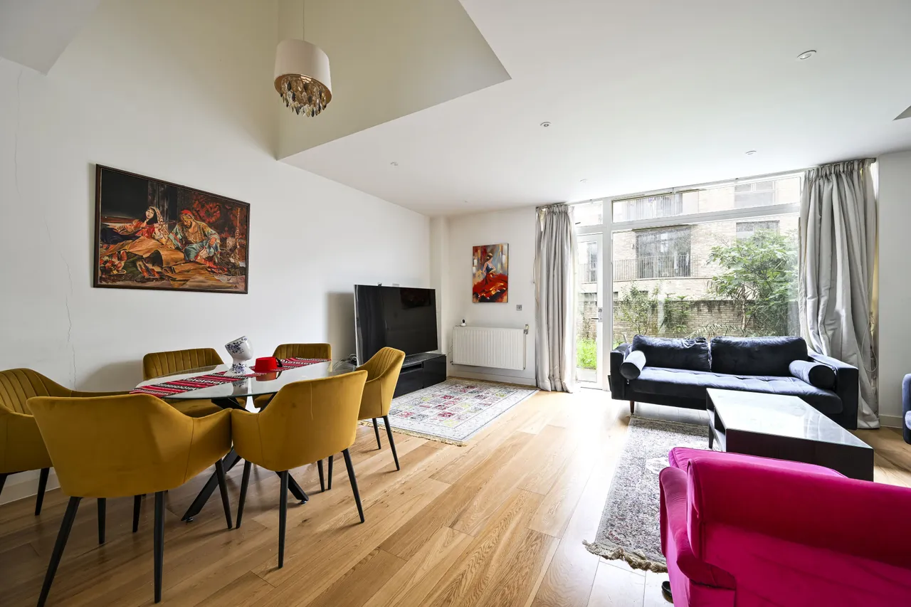 London, NW6, photo 8
