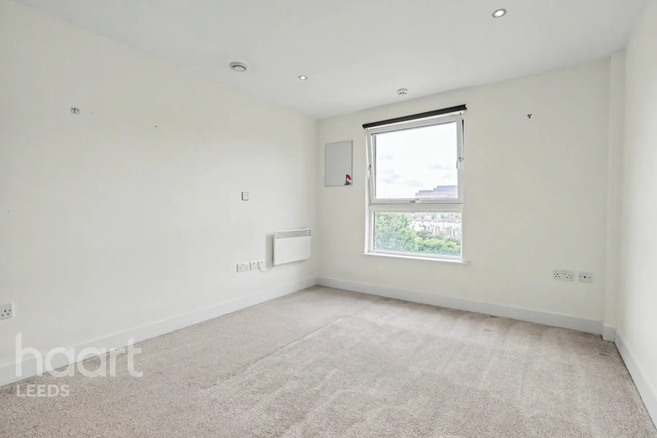 Armouries Way, Leeds, LS10, photo 10