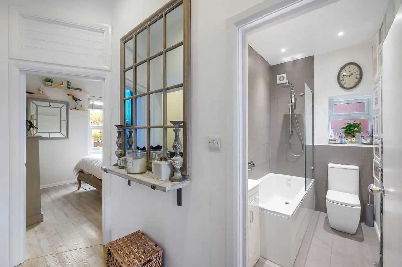 Gleneldon Road, London, SW16, photo 19