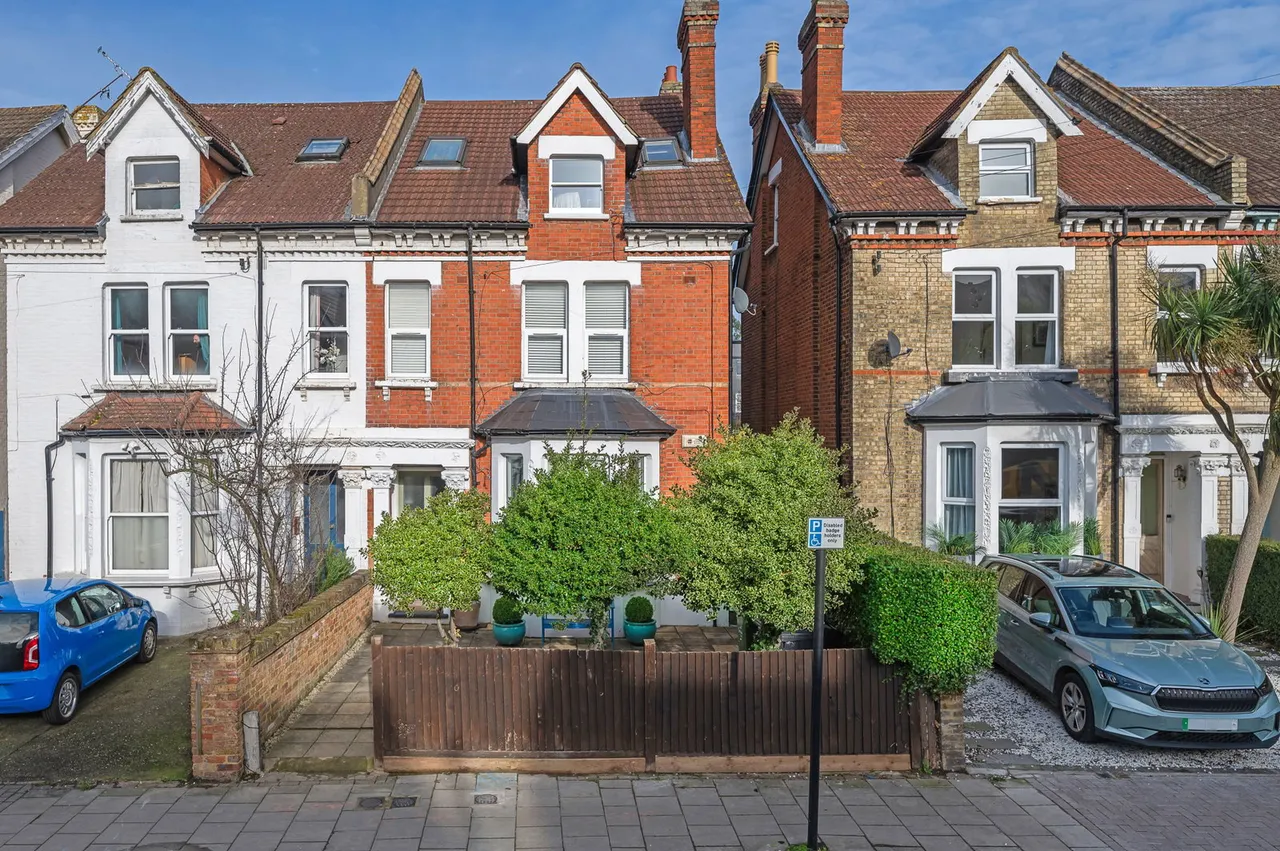 Gleneldon Road, London, SW16, photo 5