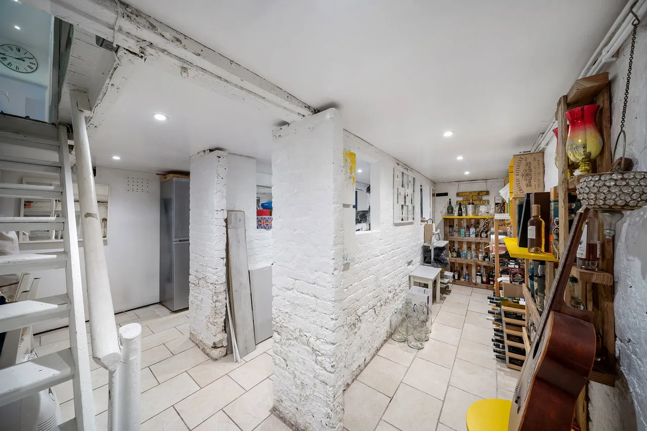 Gleneldon Road, London, SW16, photo 35