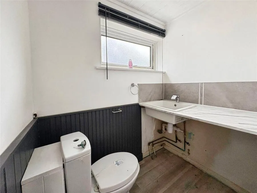 Sylvan Avenue, East Cowes, PO32, photo 6