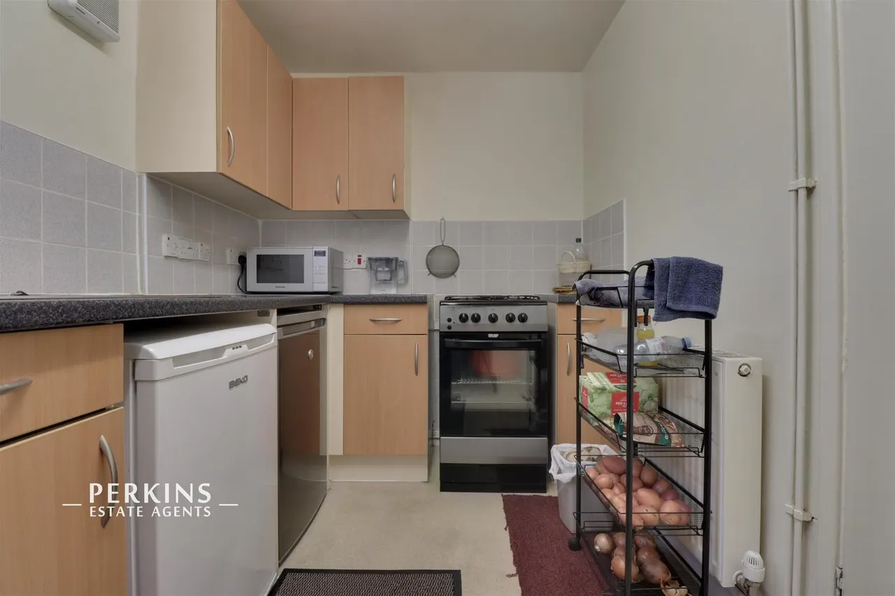 Kensington Road, Northolt, UB5, photo 4