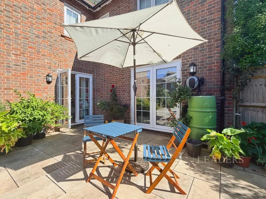 Nightingale Lane, Barnham, PO22, photo 16
