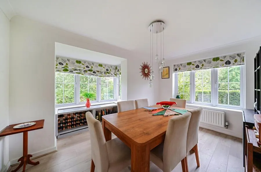 Nightingale Lane, Barnham, PO22, photo 3