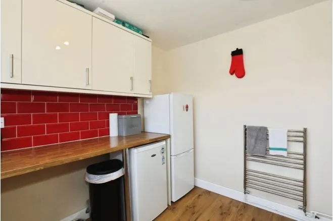 Goldenhill Road, Stoke On Trent, photo 8