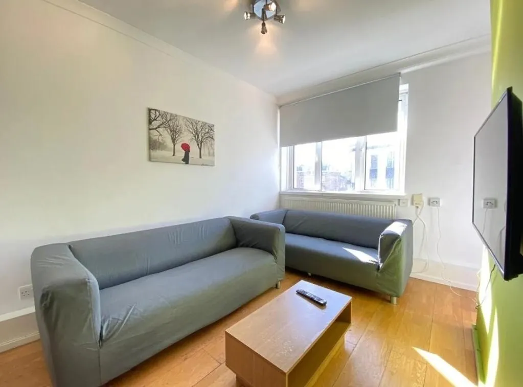 Marquis Road, London, photo 3