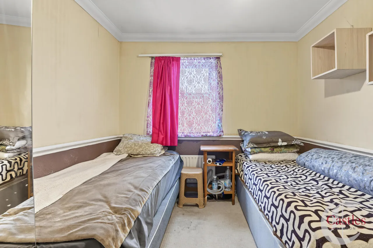 Croyland Road, London, N9, photo 14