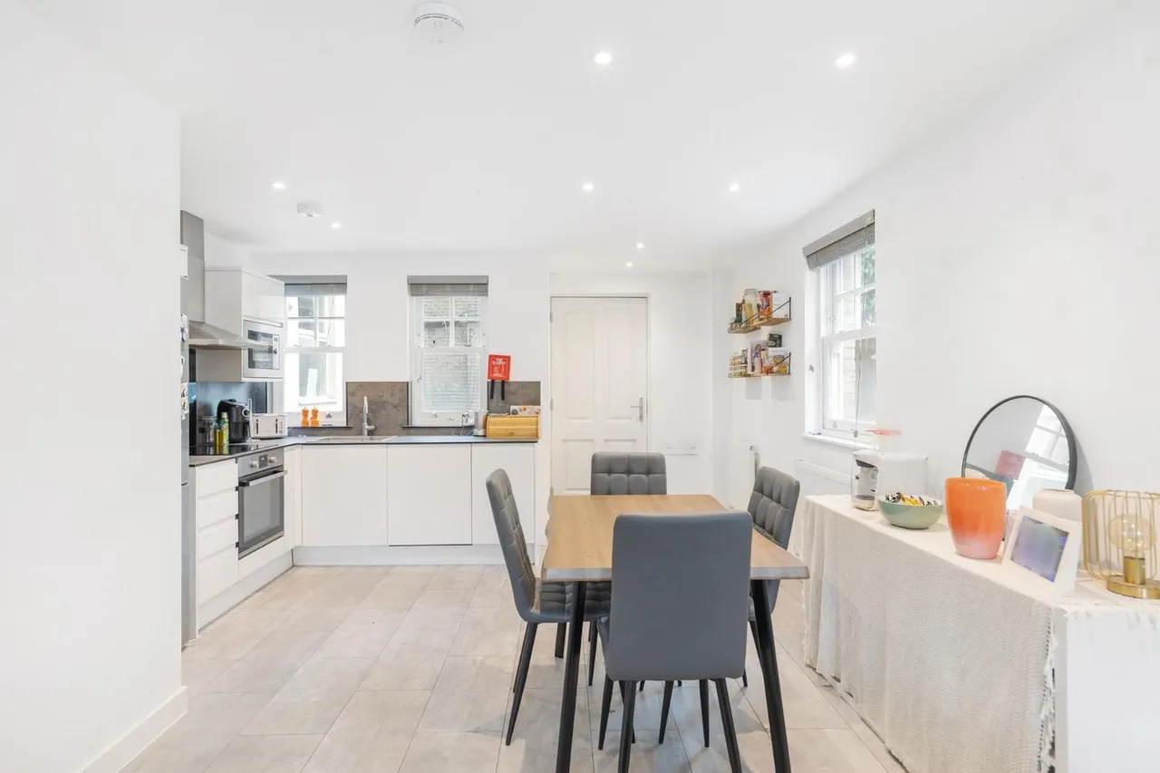 Prescott Place, London, SW4, photo 8