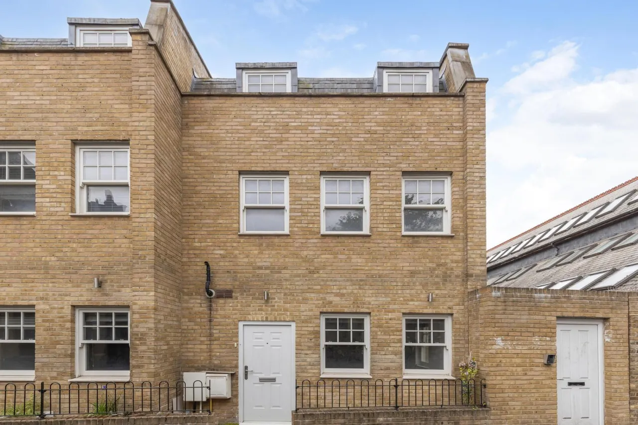 4 bed house for sale, Prescott Place, London, SW4