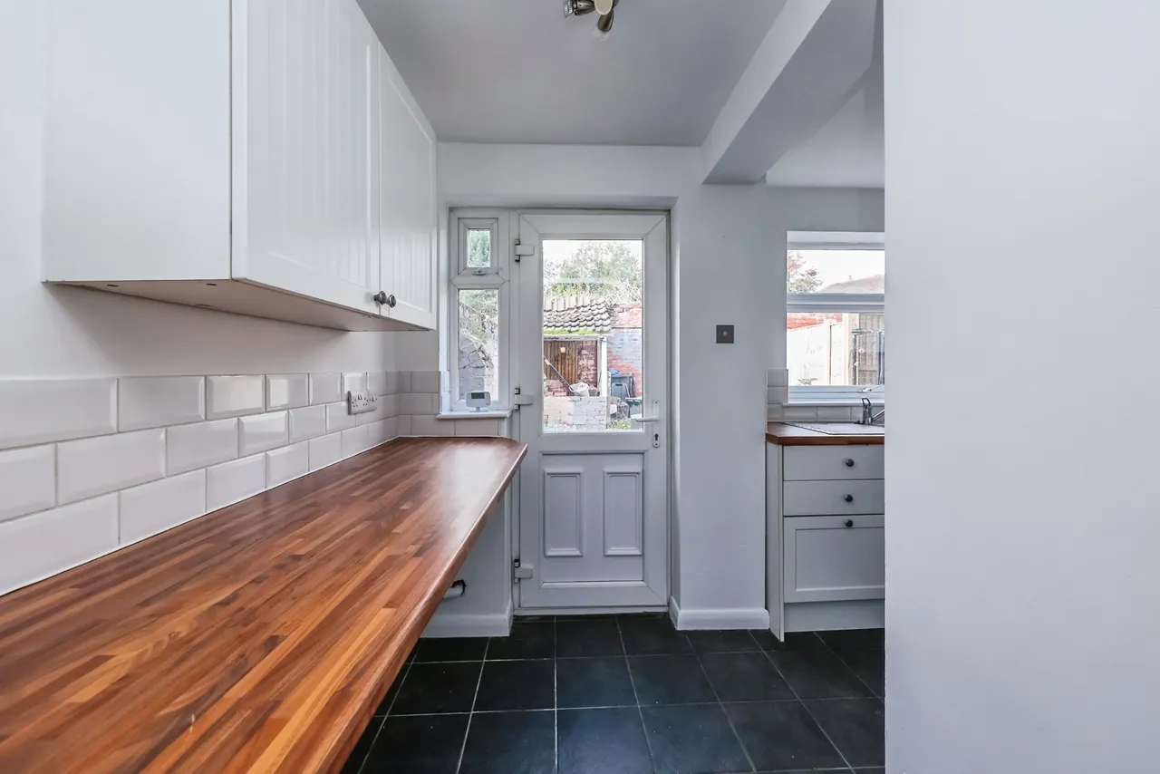 Portland Road, Hucknall, NG15, photo 6