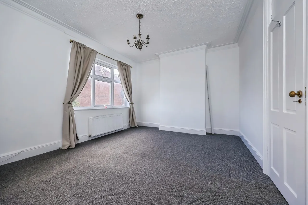 Portland Road, Hucknall, NG15, photo 8