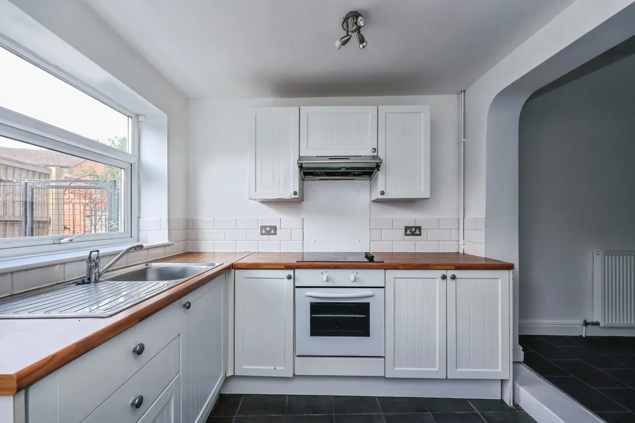 Portland Road, Hucknall, NG15, photo 4