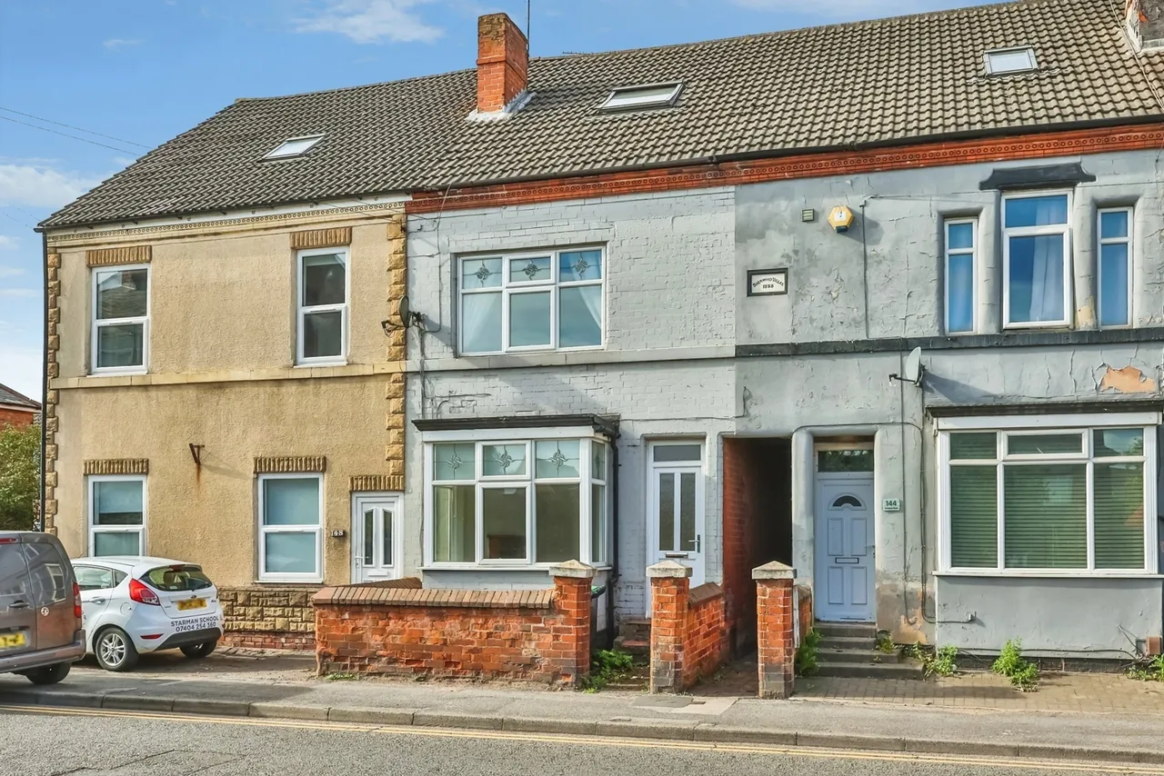 3 bed house for sale, Portland Road, Hucknall, NG15