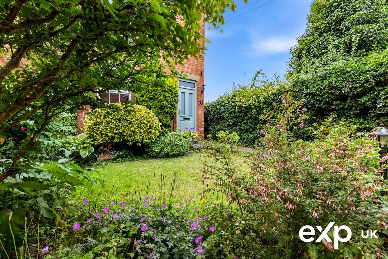Newcastle Street, Tuxford, NG22, photo 25