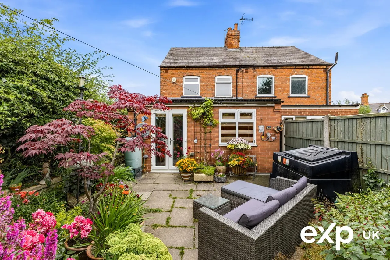 3 bed house for sale, Newcastle Street, Tuxford, NG22