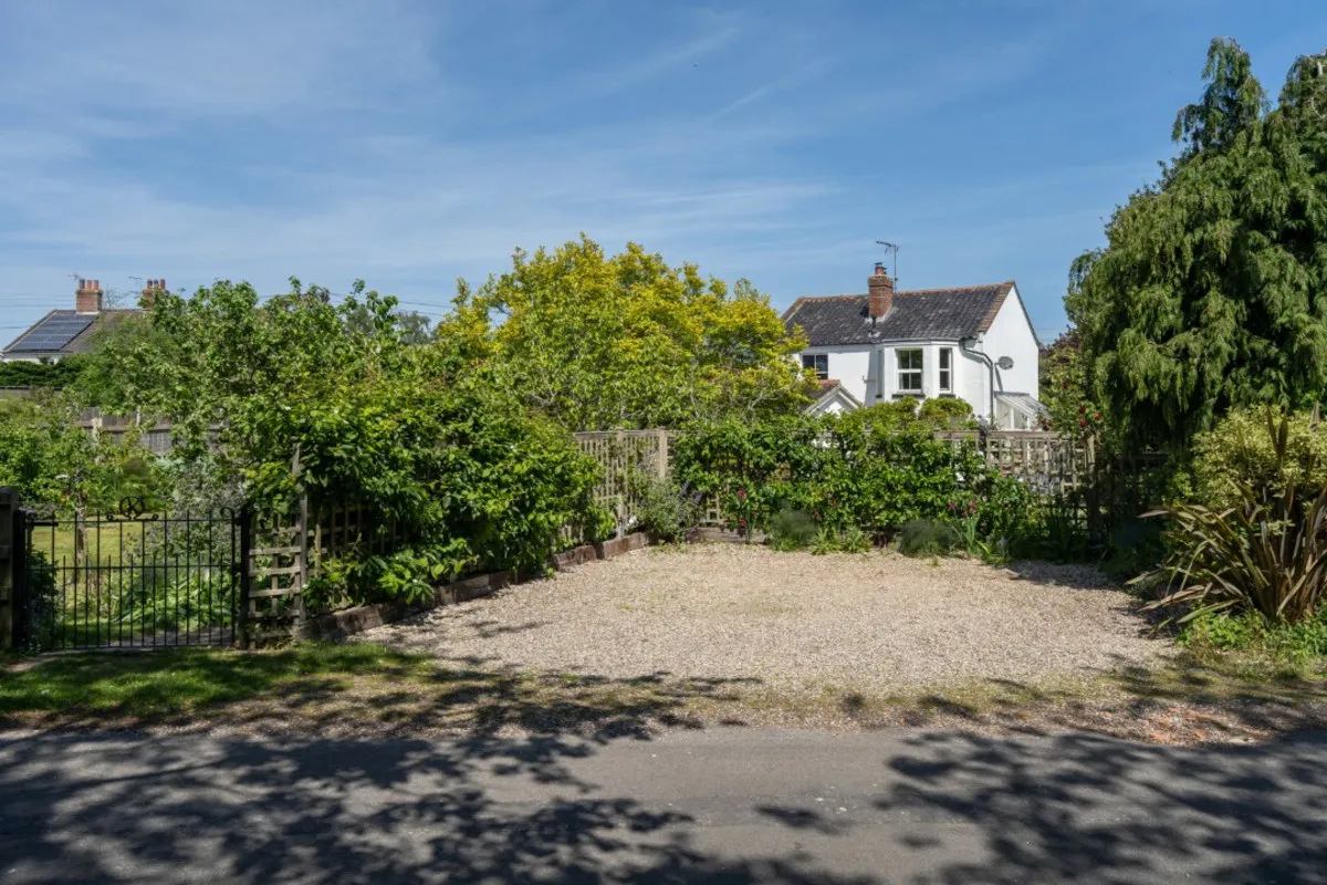Aylsham Road, North Walsham, photo 16