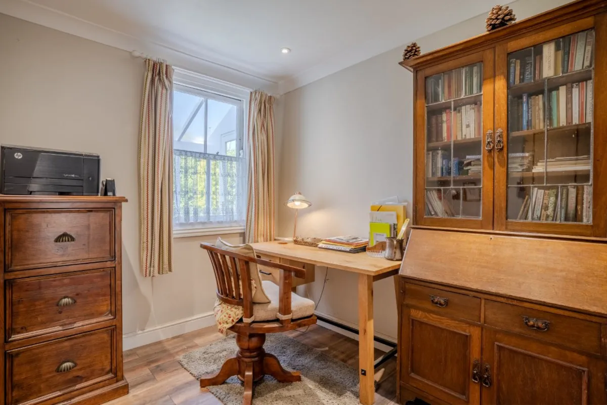 Aylsham Road, North Walsham, photo 10