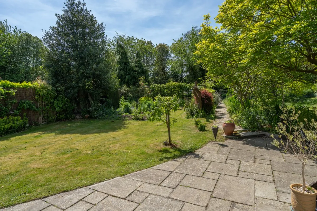 Aylsham Road, North Walsham, photo 18