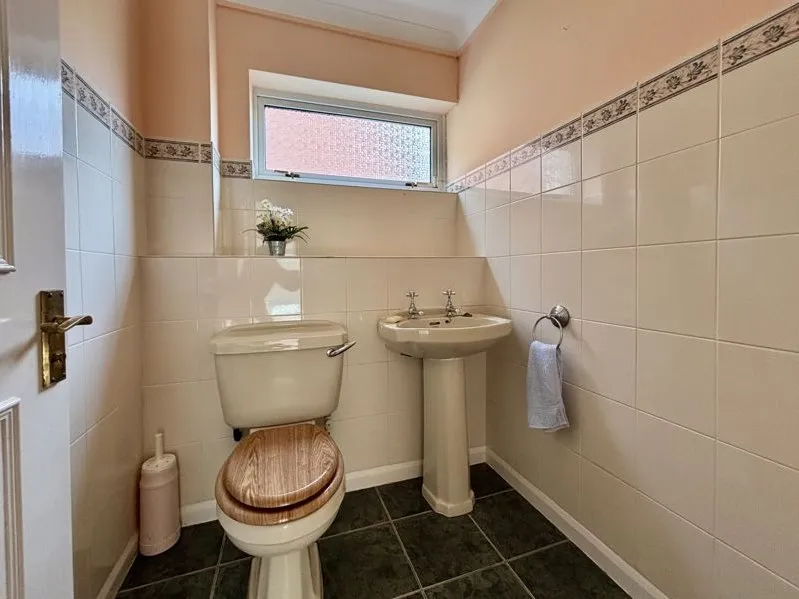 Sytche Close, Much Wenlock, Shropshire TF13 6JJ, photo 11