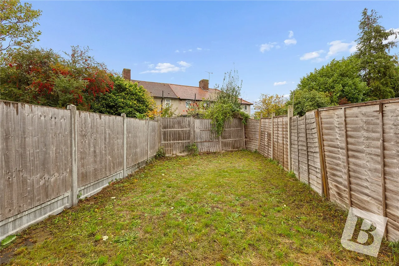 Westfield Road, Dagenham, RM9, photo 6