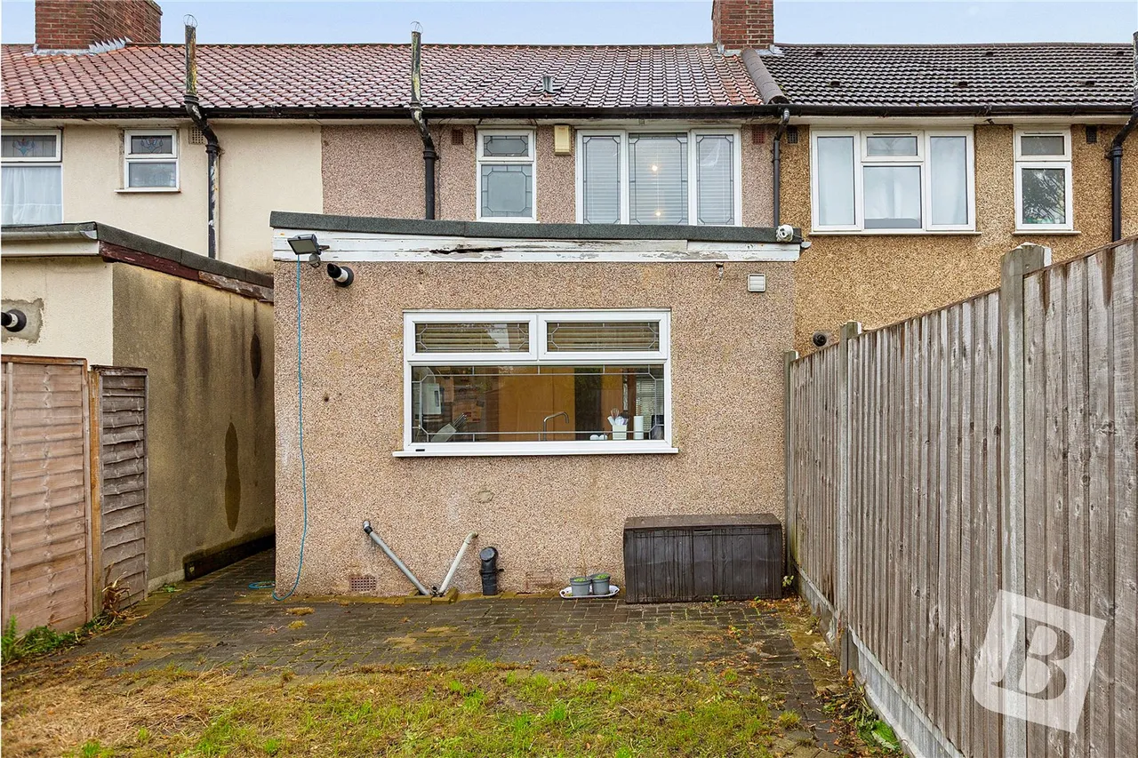 Westfield Road, Dagenham, RM9, photo 12