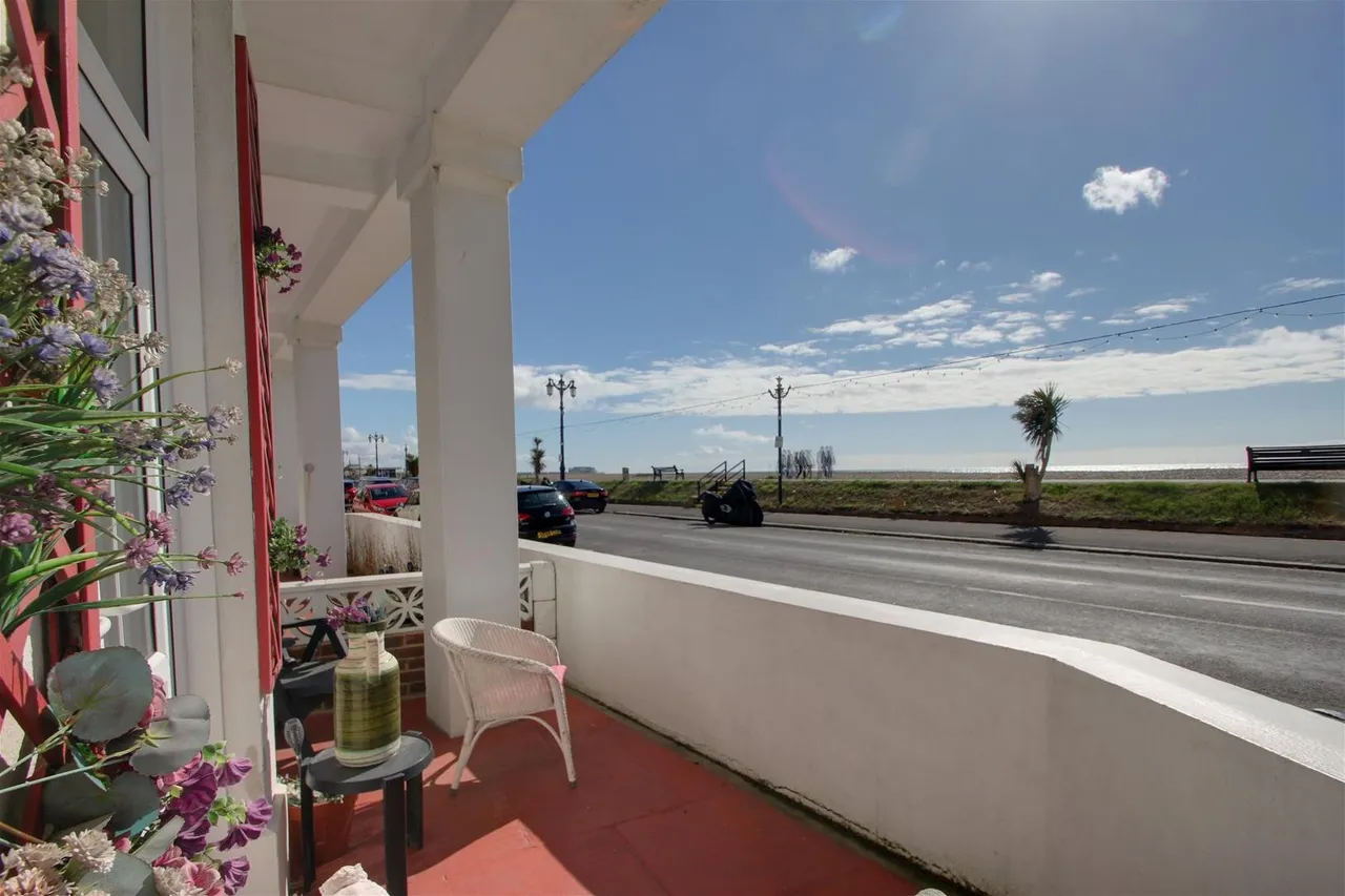 Marine Parade, Worthing, photo 10
