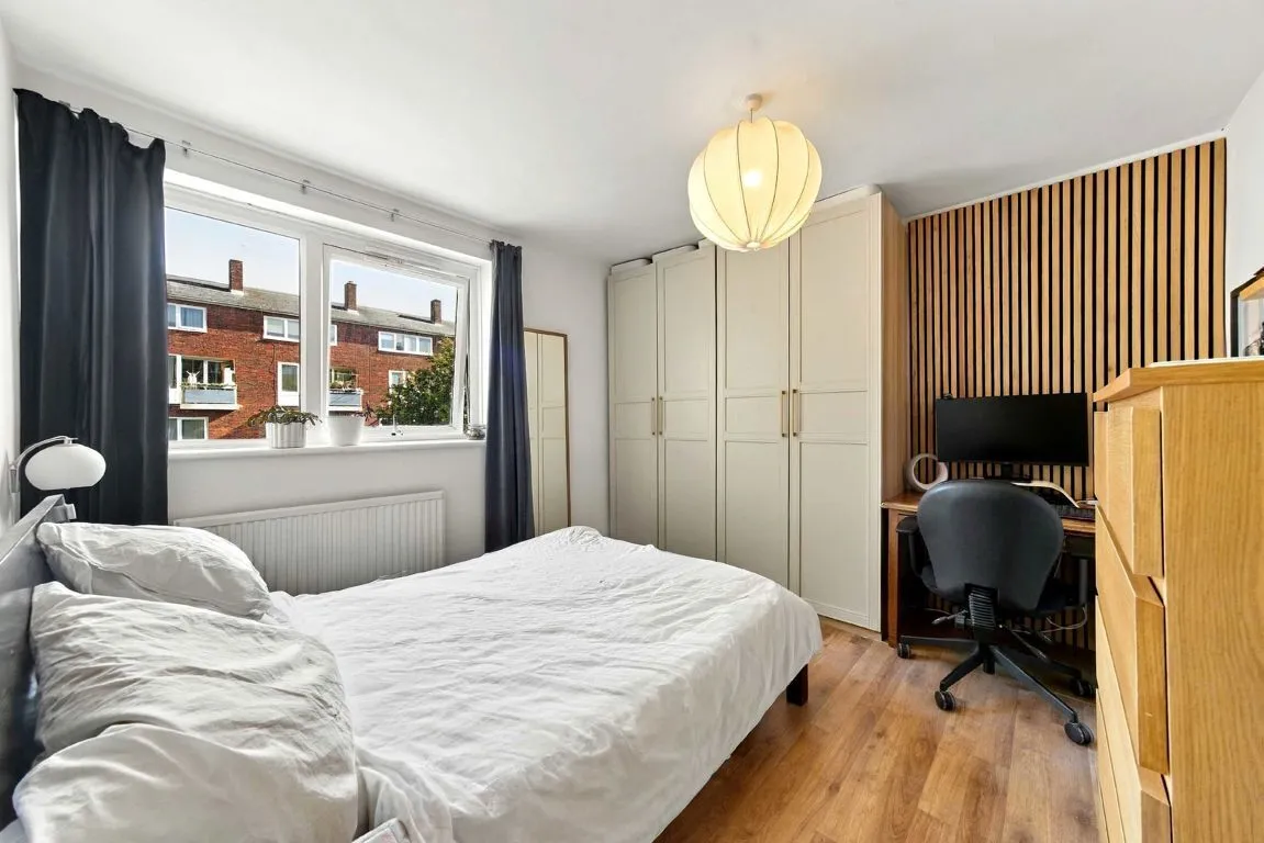 Ewen Crescent, SW2, photo 6