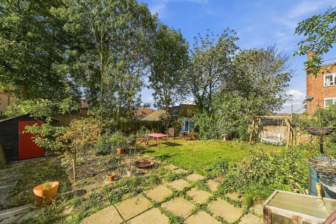 Ewen Crescent, SW2, photo 7
