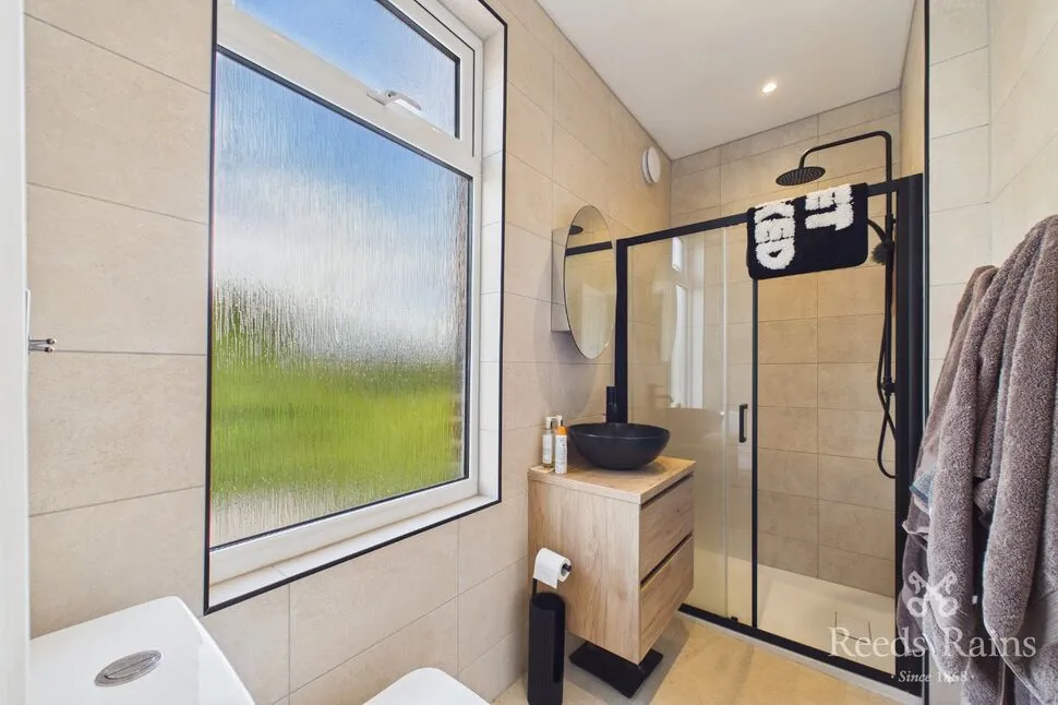 Albert Road, Morley, West Yorkshire, LS27, photo 5