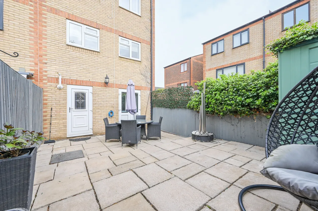 London, E14, photo 17