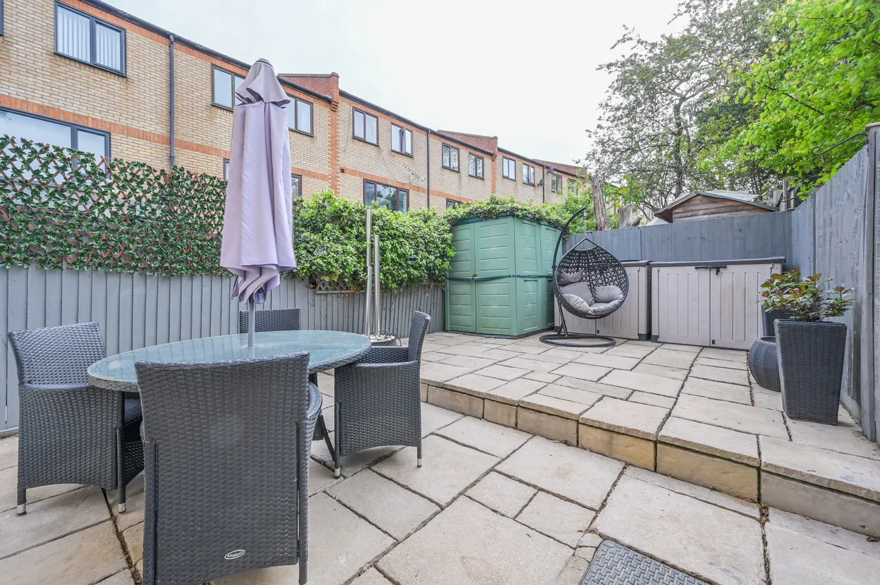 London, E14, photo 5