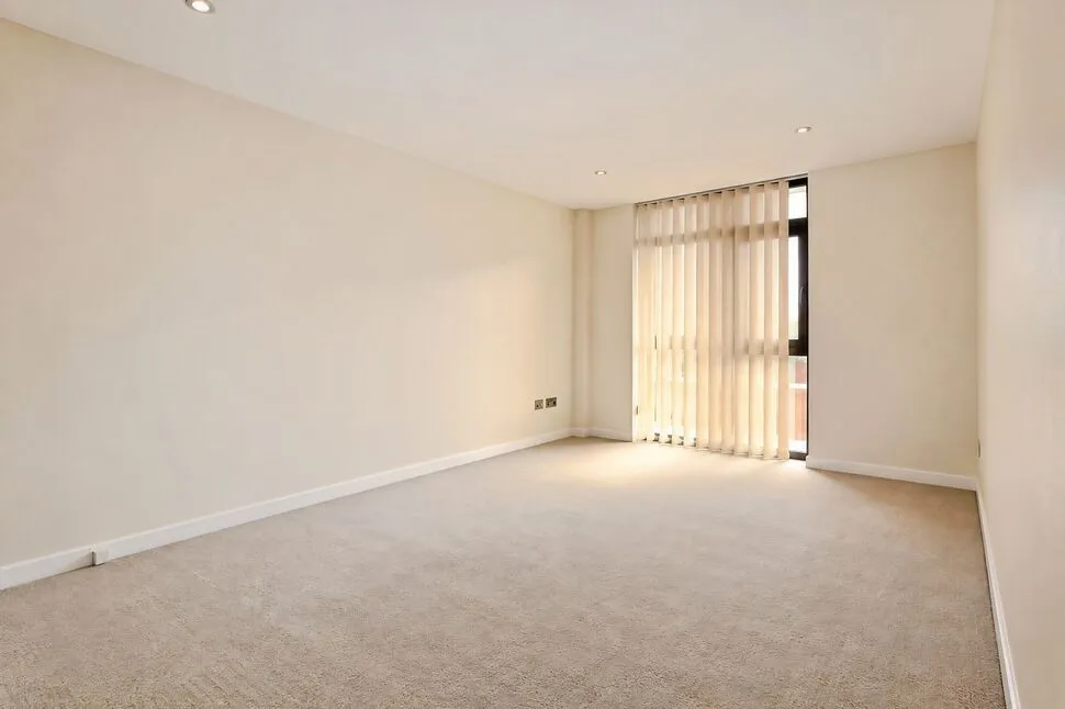 Whippendell Road, Watford, WD18, photo 4