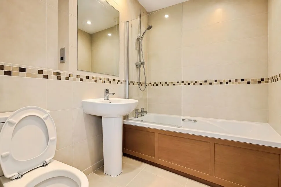 Whippendell Road, Watford, WD18, photo 6