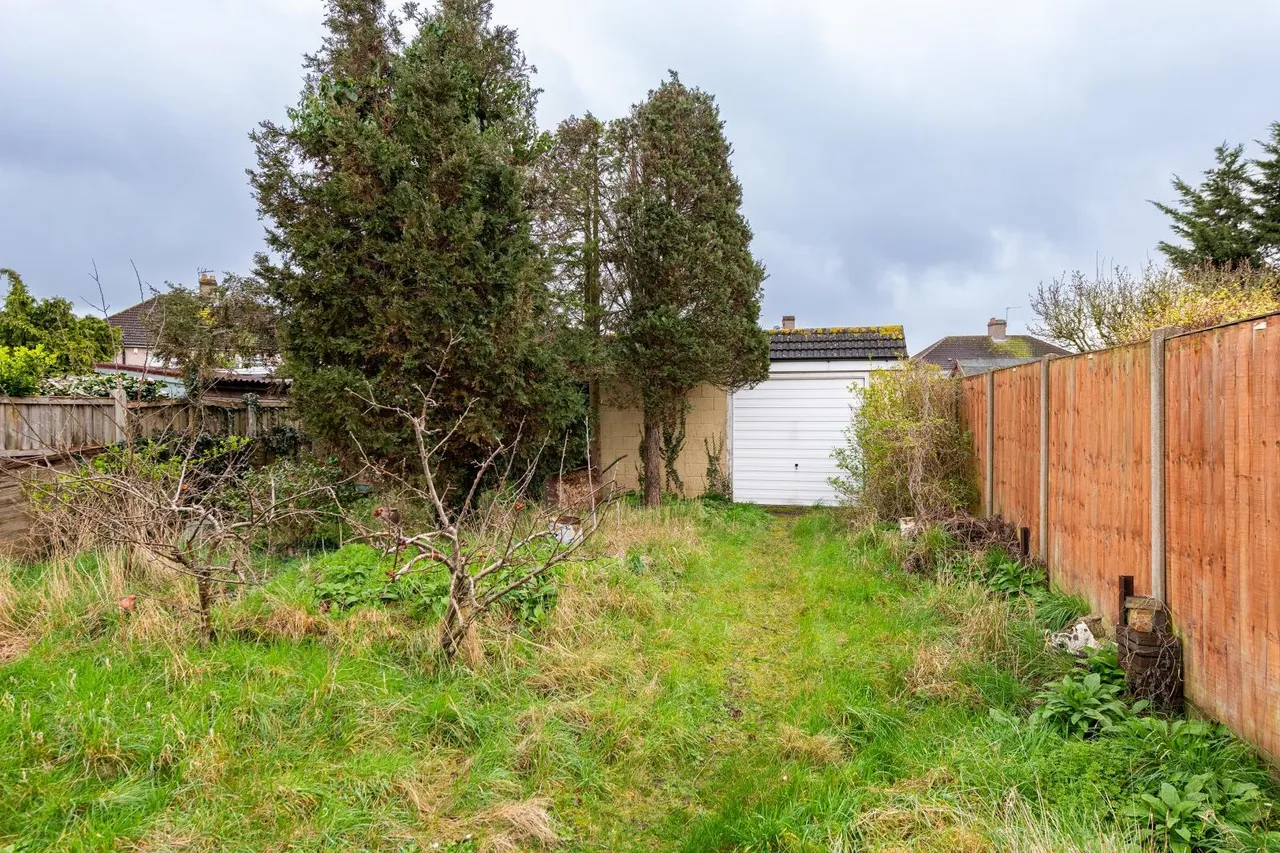 Barry Avenue, Bexleyheath, Kent DA7 5LJ, photo 11