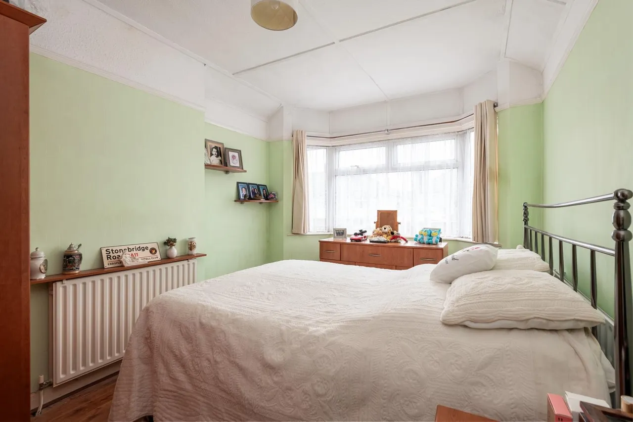 Barry Avenue, Bexleyheath, Kent DA7 5LJ, photo 6