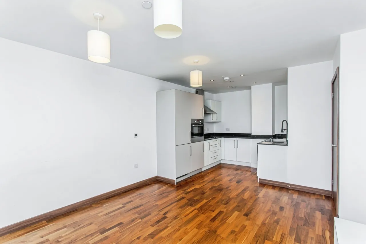 Highbanks, 155 Southchurch Avenue, Southend-On-Sea, Essex, SS1, photo 5