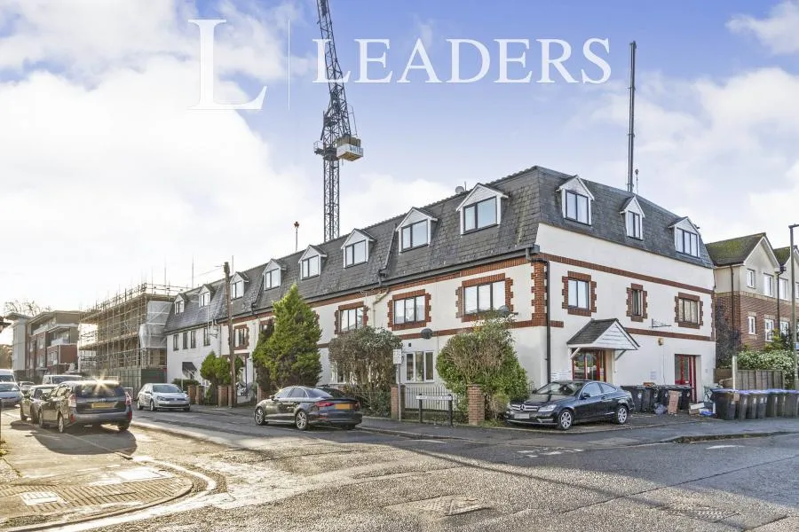 flat to rent, Walton Road, Woking, GU21