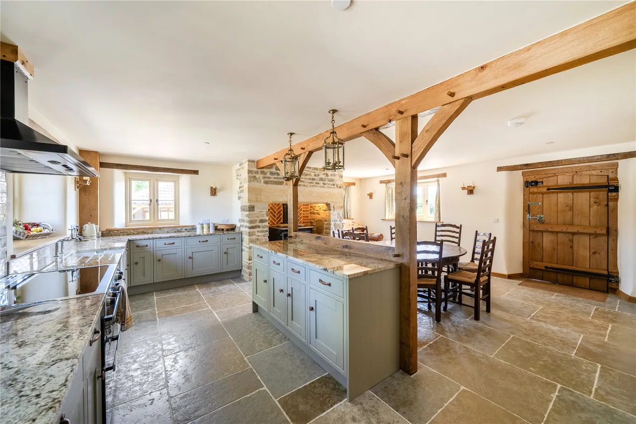 North Lane, Hardington Mandeville, Yeovil, Somerset, BA22 9PF, photo 4