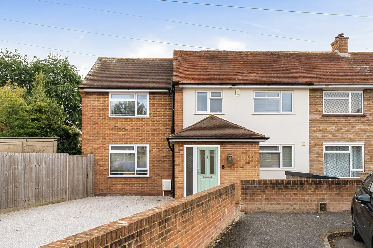 Savoy Close, Harefield, UB9, photo 19