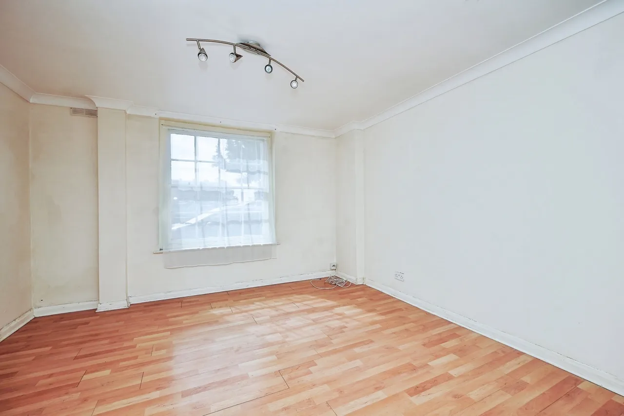 Snargate Street, DOVER, Kent, CT17, photo 4
