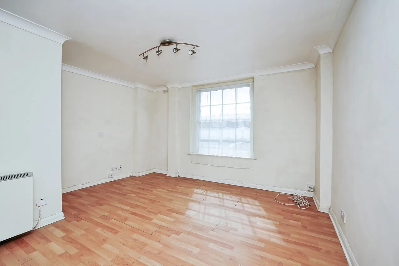 Snargate Street, DOVER, Kent, CT17, photo 6