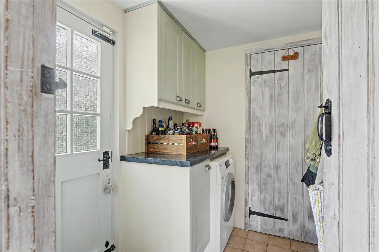Manor Road, Little Easton, CM6, photo 12