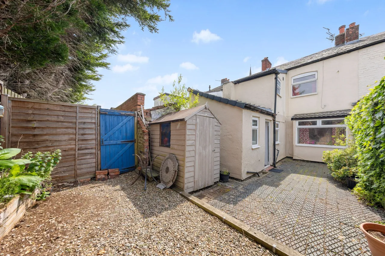 Crow Lane East, Newton-Le-Willows, WA12 9UA, photo 4