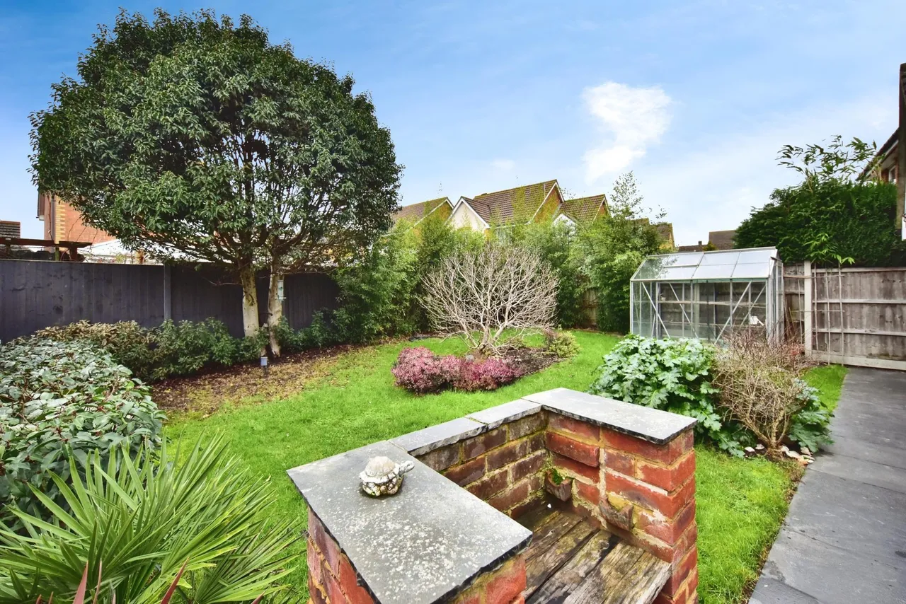 Kemsley, Sittingbourne, ME10, photo 18