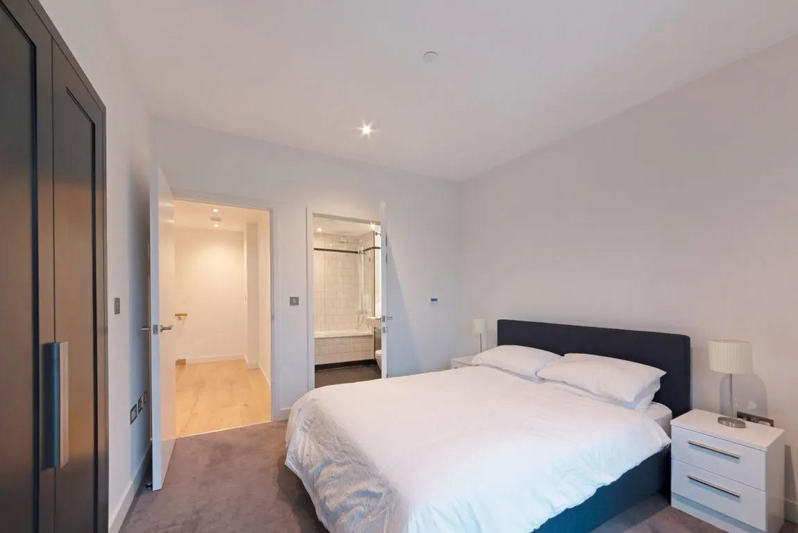 Lookout Lane, London, E14, photo 9