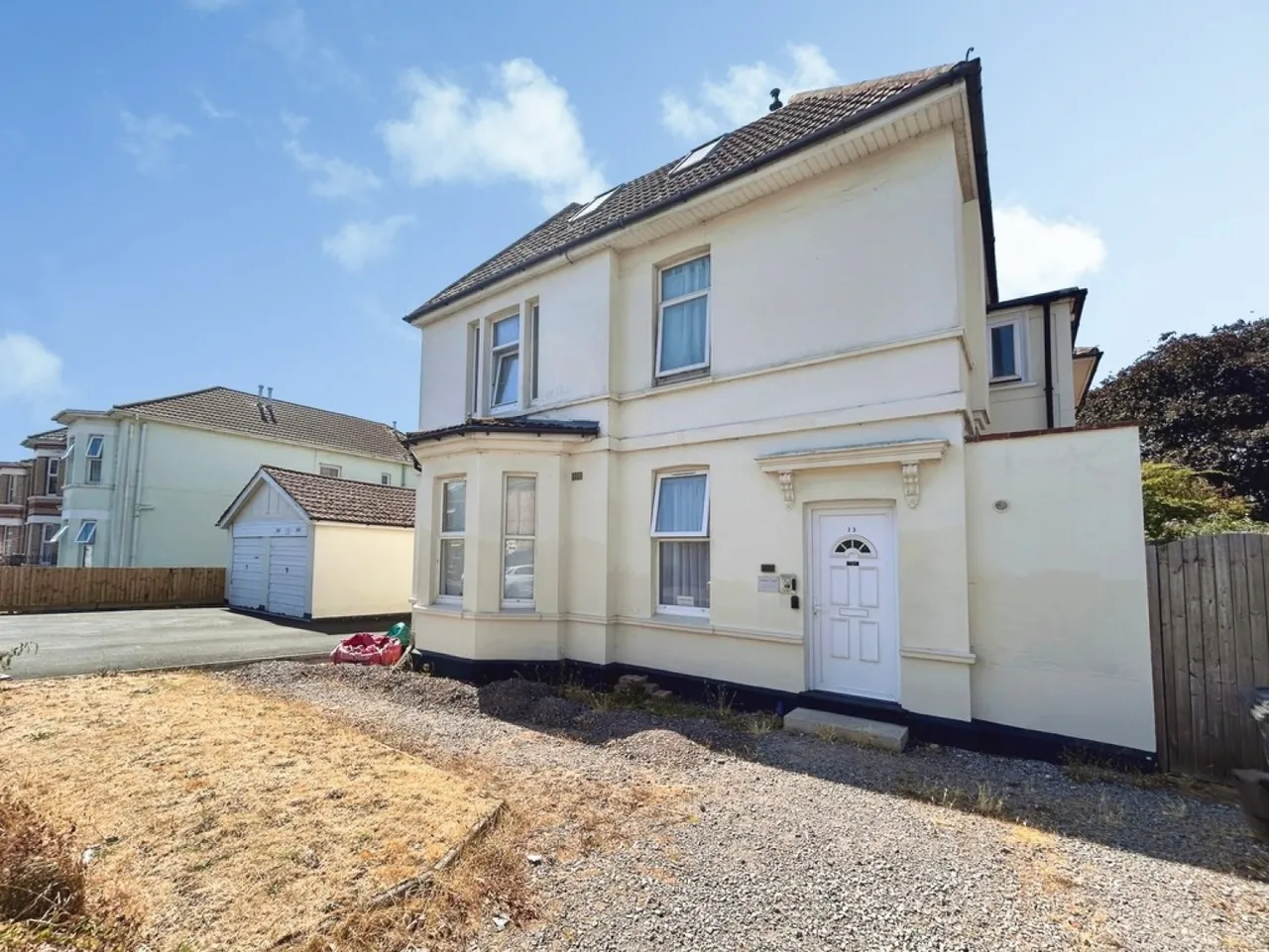2 bed flat to rent — Hamilton Road, Bournemouth