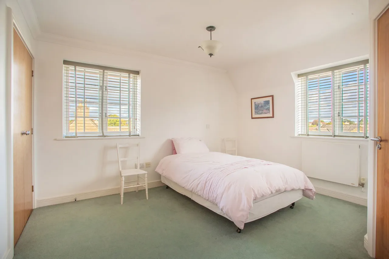 Prince Court, Tetbury, GL8, photo 24