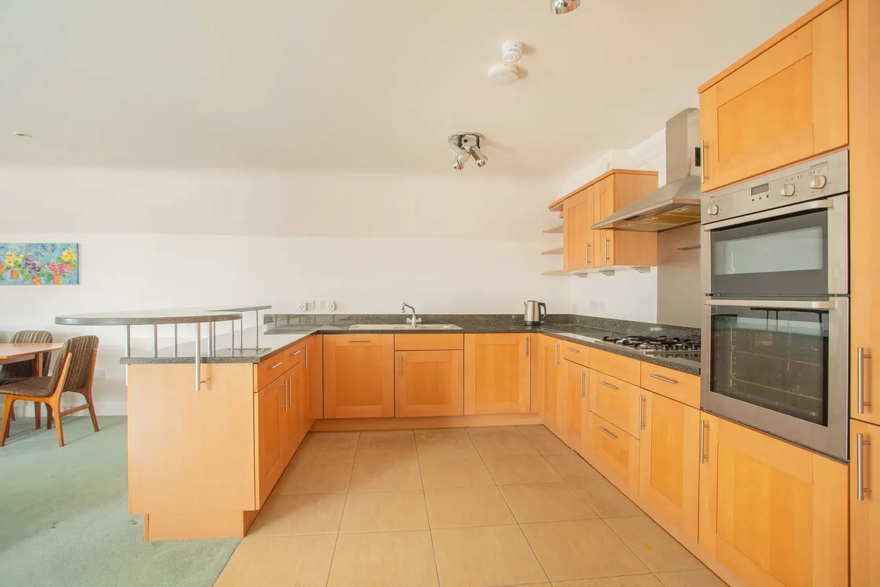 Prince Court, Tetbury, GL8, photo 4