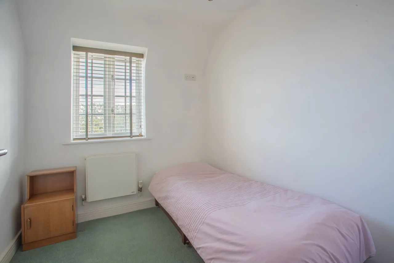Prince Court, Tetbury, GL8, photo 10